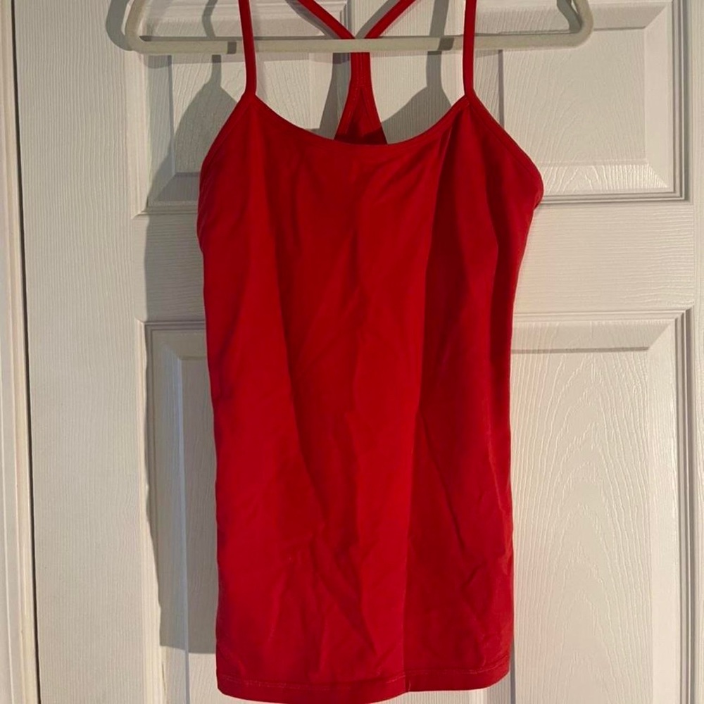 Red lulu tank❤️‍🔥
